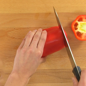 Cómo cortar un pimiento