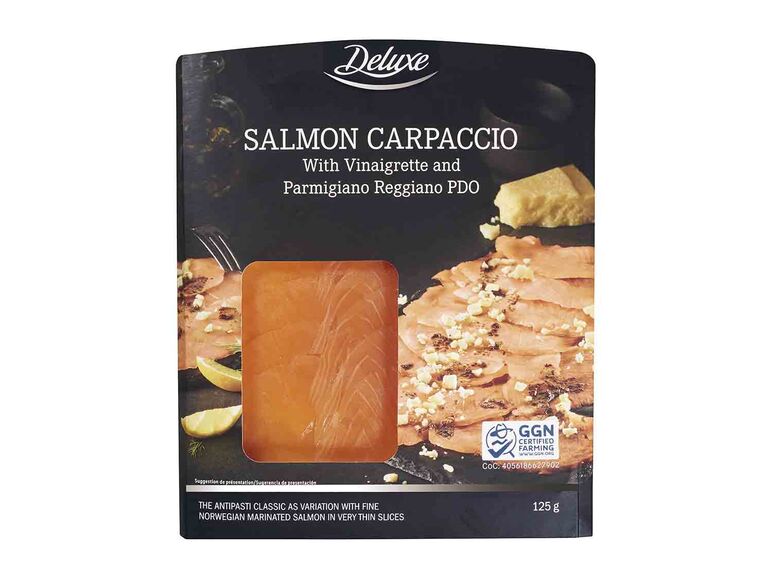 Carpaccio de salmón con vinagreta y parmigiano reggiano