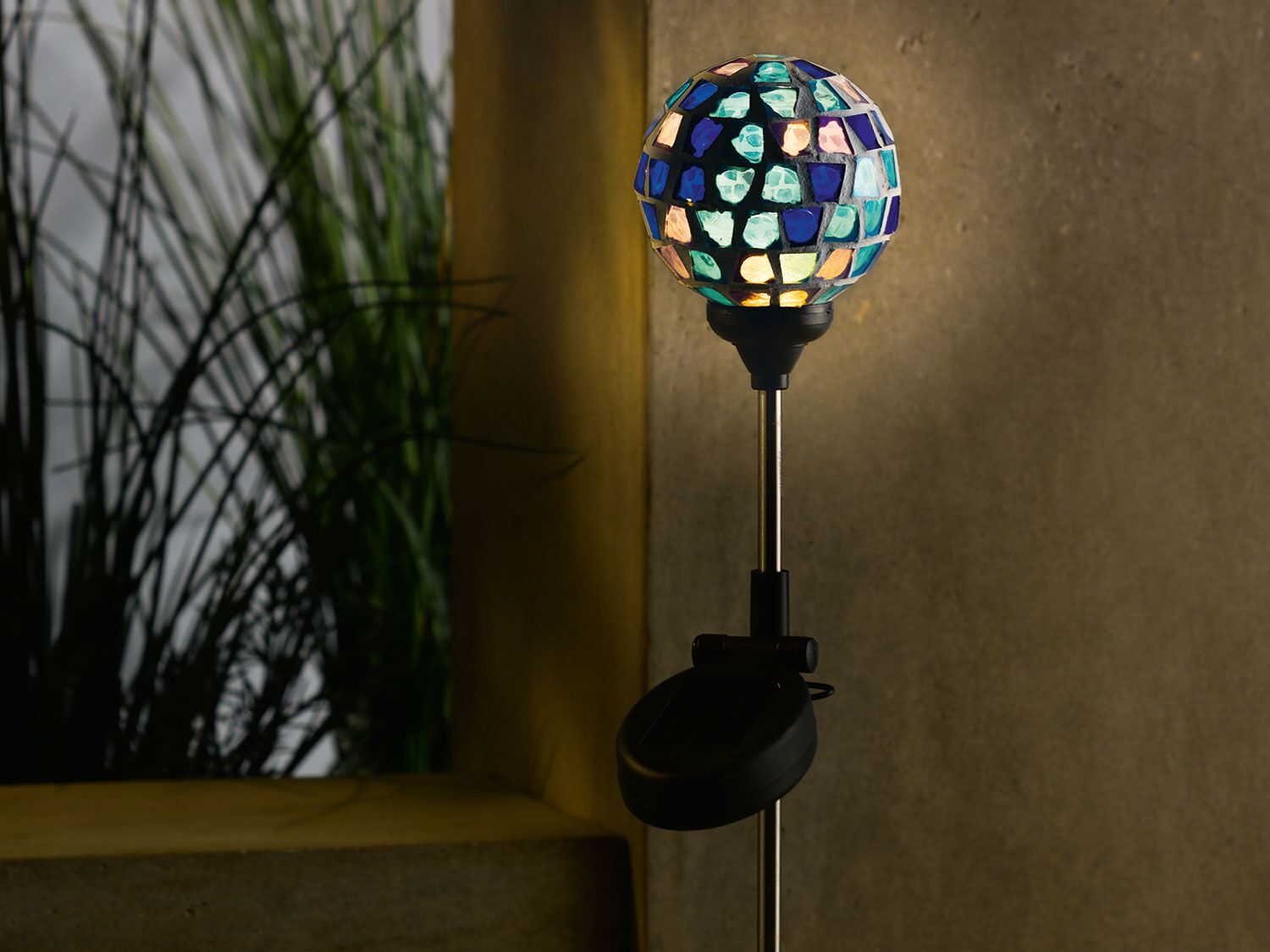 Lámpara solar esfera LED