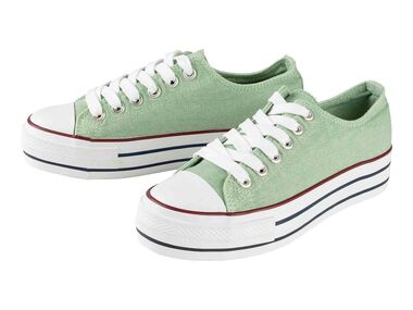 Zapatillas verdes para mujer Refresh 171084 online en MEGACALZADO