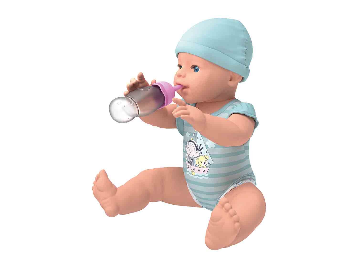 Muñeco bebé con función pis